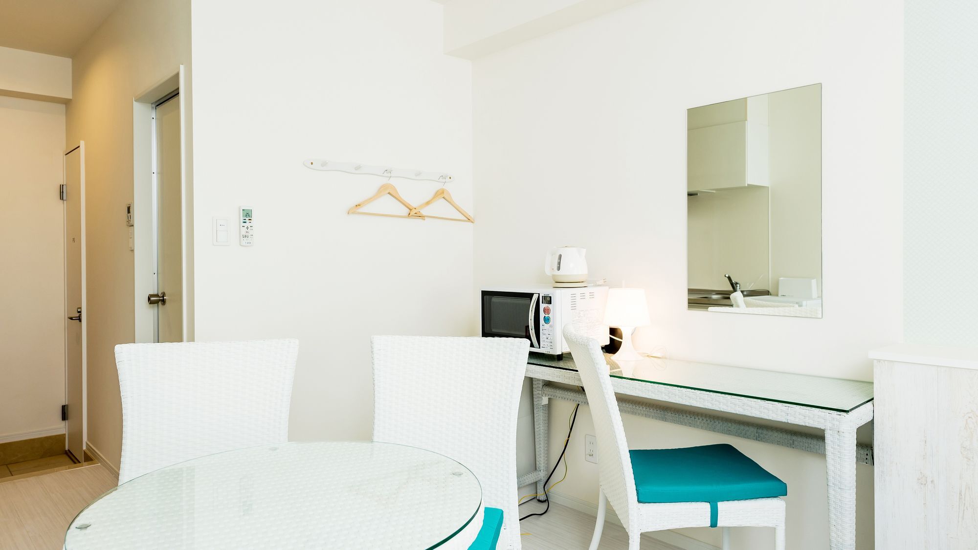 Condominium Resort Naha Living Inn Asahibashi Ekimae Annex Exterior photo